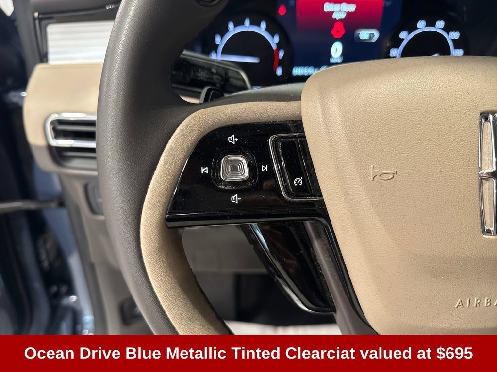 Used 2022 Lincoln Corsair FWD image 3