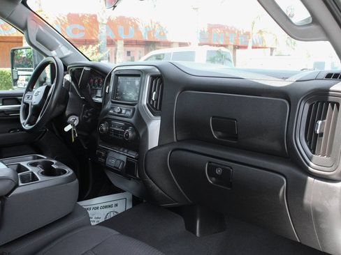 Used 2021 Chevrolet Silverado 2500 W/T w/ WT Fleet Convenience Package RWD image 33