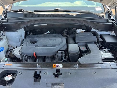 Used 2017 Hyundai Santa Fe Sport AWD/4WD image 14
