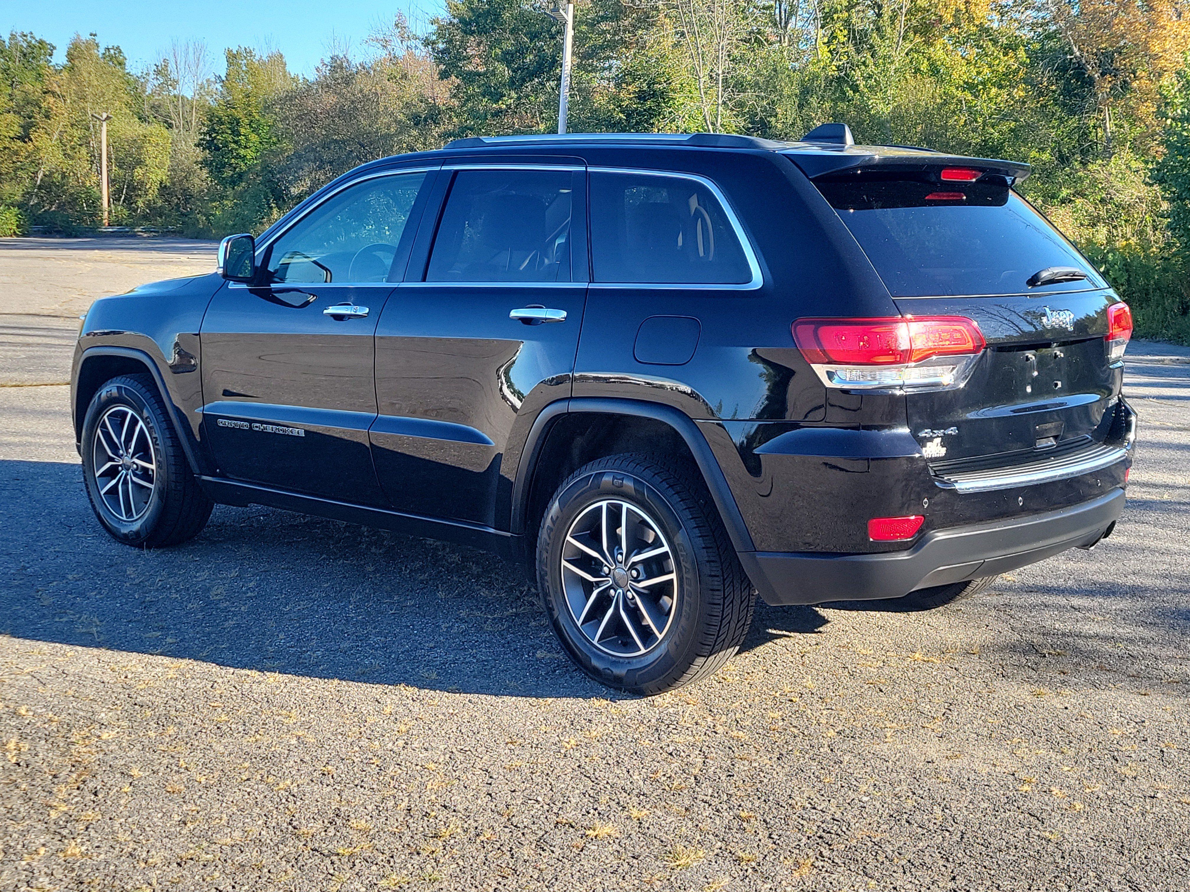 Used 2021 Jeep Grand Cherokee Limited AWD/4WD image 7