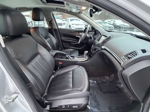 Used 2015 Buick Regal Premium image 25