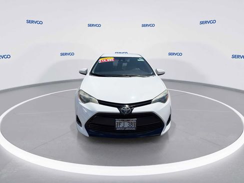 Used 2017 Toyota Corolla LE FWD image 3