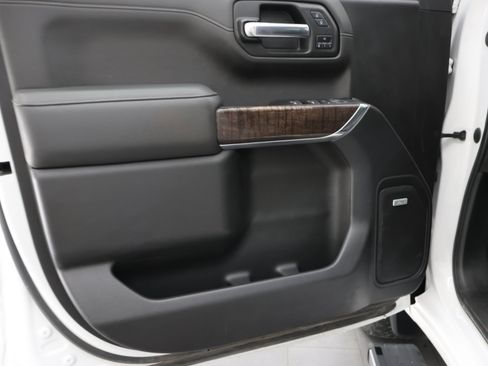 Used 2022 GMC Sierra 1500 Denali w/ Denali Premium Package AWD/4WD image 44