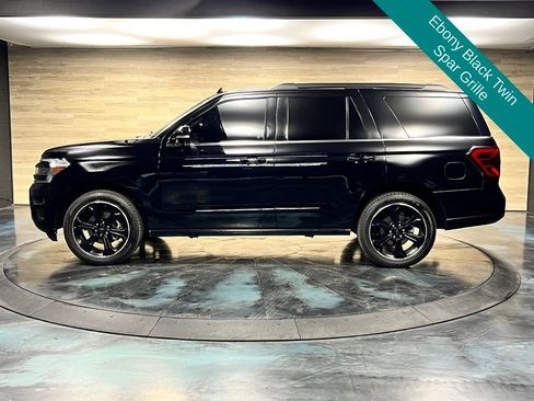 Used 2022 Ford Expedition Limited AWD/4WD image 20