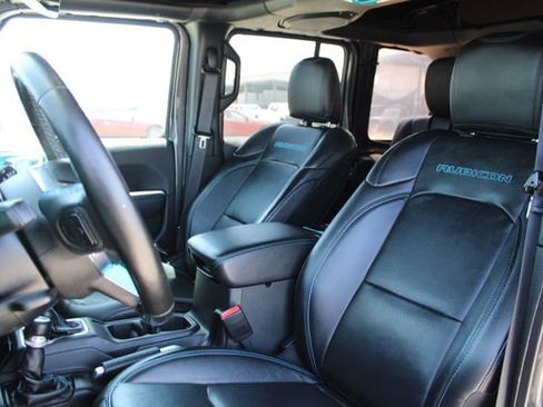 Used 2022 Jeep Wrangler Unlimited Rubicon 4xe w/ Cold Weather Group AWD/4WD image 45