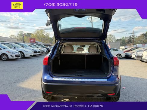 Used 2018 Nissan Rogue Sport SL w/ SL Premium Package AWD/4WD image 6