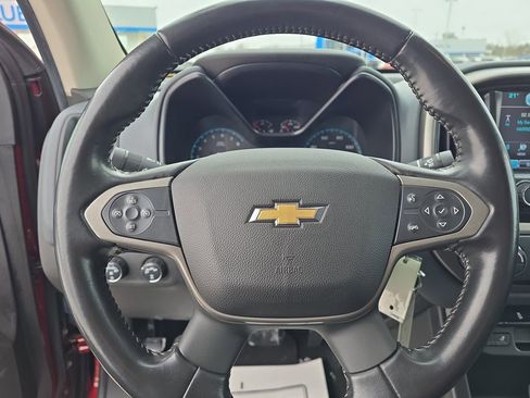 Used 2018 Chevrolet Colorado Z71 image 10