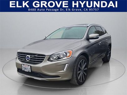 Used 2016 Volvo XC60 T5 Premier w/ Proximity Package