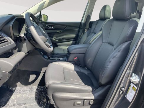 Used 2025 Subaru Ascent Bronze Edition AWD/4WD image 3