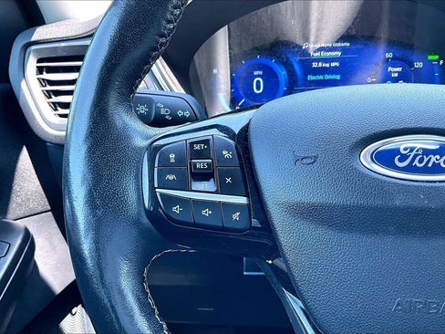 Used 2021 Ford Escape Titanium w/ Titanium Elite Package AWD/4WD image 21