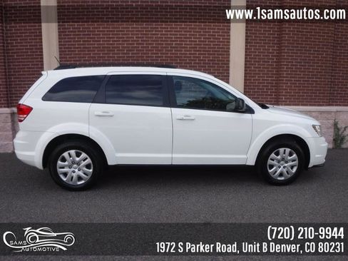 Used 2017 Dodge Journey SE image 21