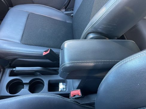 Used 2014 Jeep Compass Latitude image 12