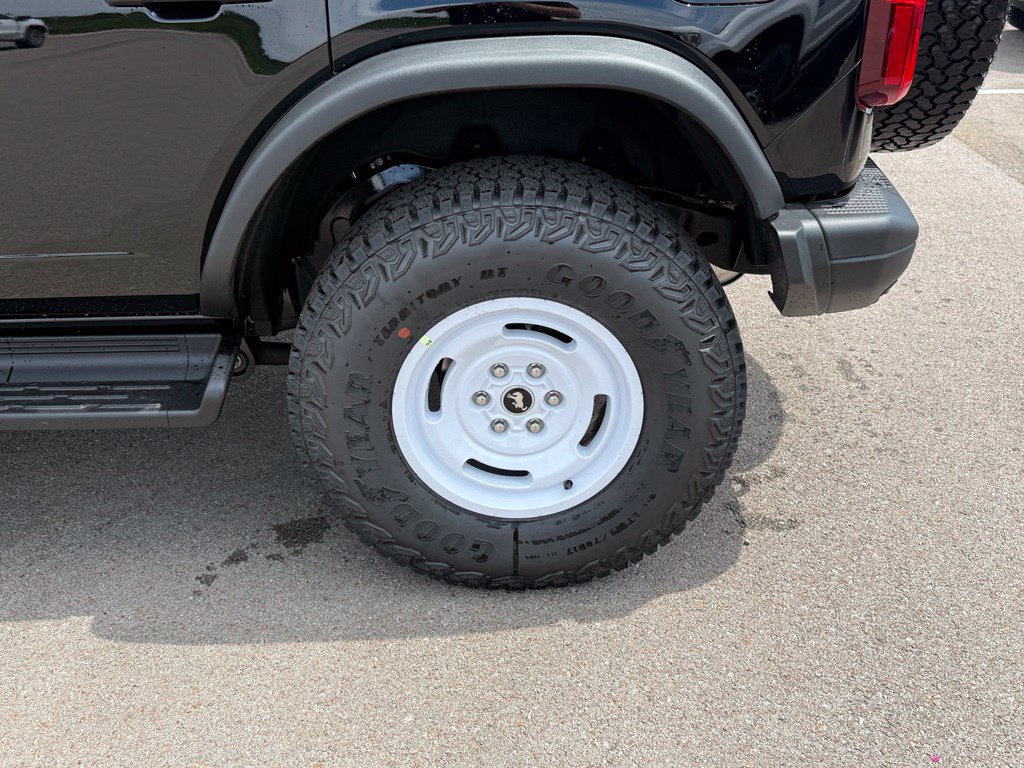 New 2026 Ford Bronco Heritage Edition AWD/4WD image 31