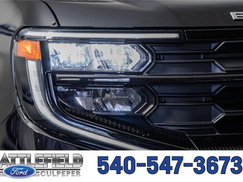 New 2025 Ford Expedition Active image 17