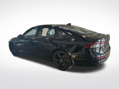 Certified 2023 Honda Accord Sport image 27