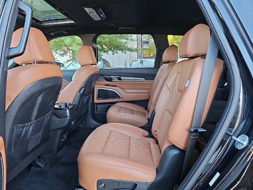 Used 2024 Kia Telluride EX X-Line AWD/4WD image 12