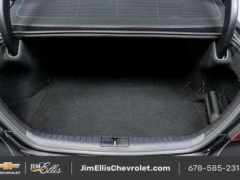 Used 2023 Genesis G70 3.3T w/ Sport Prestige Package image 30