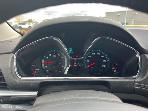 Used 2017 Chevrolet Traverse LT AWD/4WD image 16