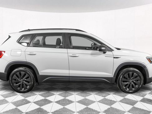 Used 2022 Volkswagen Taos S w/ IQ Drive S Package FWD image 12