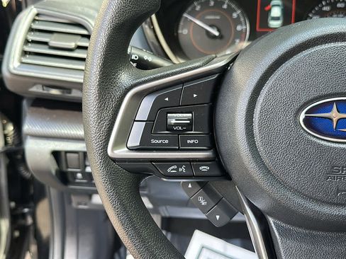 Used 2023 Subaru Crosstrek 2.0i image 14