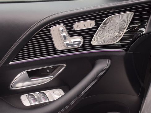 Used 2025 Mercedes-Benz GLE 350 4MATIC image 22