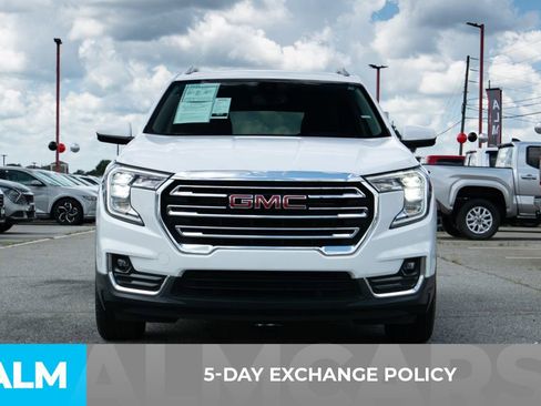 Used 2023 GMC Terrain SLT image 4