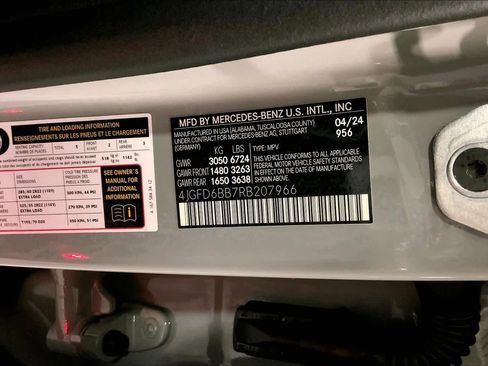 Used 2024 Mercedes-Benz GLE 53 AMG AMG GLE 53 image 35