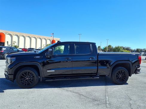 Used 2022 GMC Sierra 1500 Elevation w/ X31 Off-Road Package image 4