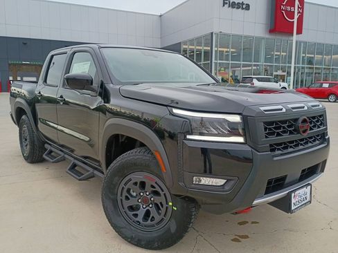 New 2026 Nissan Frontier PRO-4X w/ Tow Package image 1