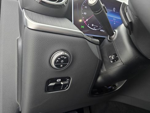 New 2026 Mercedes-Benz GLC 300 4MATIC image 8