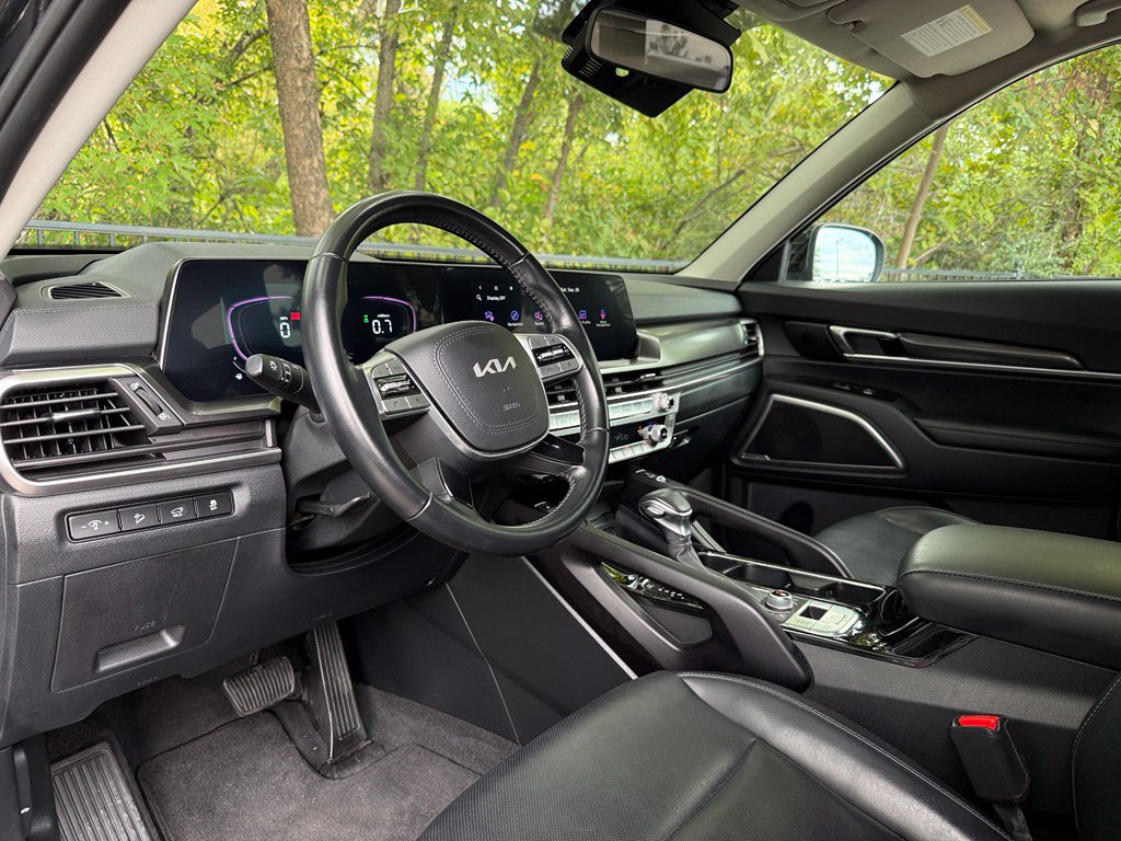 Used 2025 Kia Telluride S AWD/4WD image 9