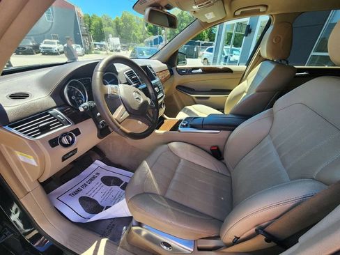 Used 2013 Mercedes-Benz GL 450 4MATIC image 9