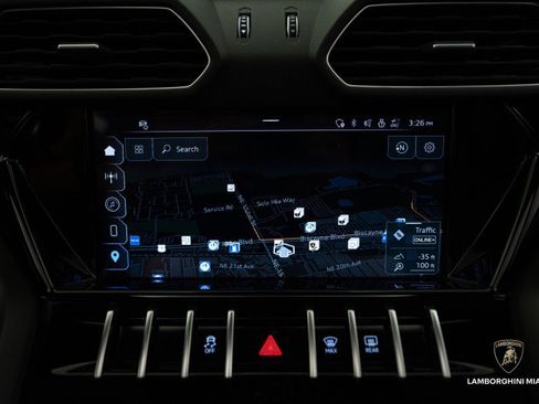 Used 2024 Lamborghini Urus S image 60