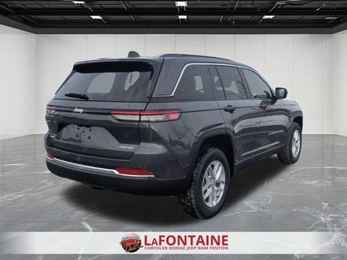 New 2026 Jeep Grand Cherokee Laredo X AWD/4WD image 5