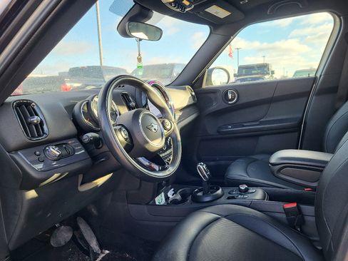 Used 2021 MINI Cooper Countryman image 7