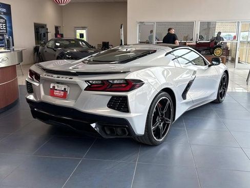 Used 2023 Chevrolet Corvette Stingray Preferred Cpe w/ 2LT RWD image 5