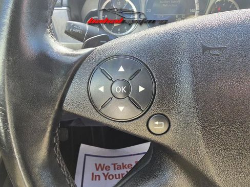 Used 2010 Mercedes-Benz E 350 Sedan image 26