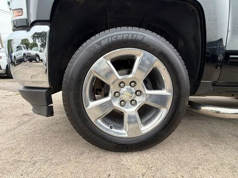 Used 2017 Chevrolet Silverado 1500 LT w/ Texas Edition AWD/4WD image 13