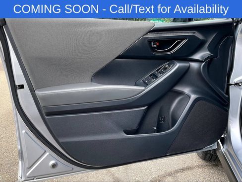 Used 2024 Subaru Crosstrek 2.0i Premium AWD/4WD image 17