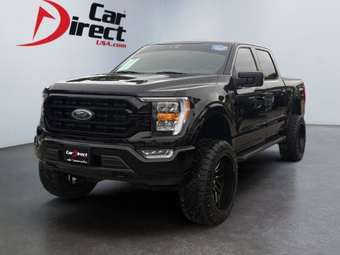Used 2022 Ford F150 XLT w/ Equipment Group 302A High AWD/4WD image 9