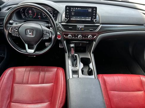 Used 2020 Honda Accord Sport image 4