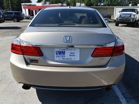 Used 2015 Honda Accord EX-L image 7
