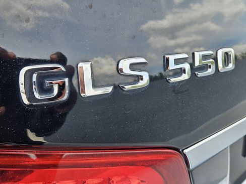 Used 2017 Mercedes-Benz GLS 550 4MATIC image 5