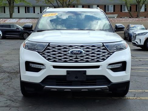 Used 2020 Ford Explorer Platinum w/ Premium Technology Package AWD/4WD image 2