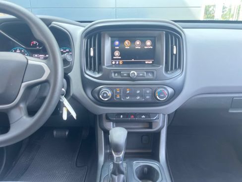 Used 2022 Chevrolet Colorado W/T w/ Custom Special Edition RWD image 18