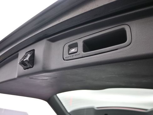 Used 2024 Honda CR-V EX-L image 17