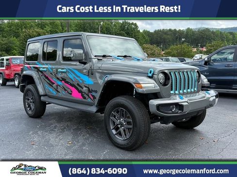 Used 2022 Jeep Wrangler Unlimited Sahara AWD/4WD image 1