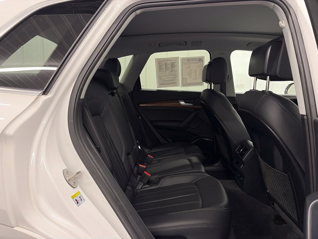 Used 2023 Audi Q5 2.0T Premium Plus AWD/4WD image 19