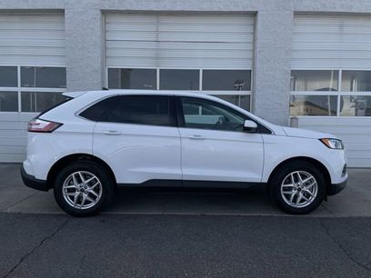 Used 2024 Ford Edge SEL w/ Convenience Package