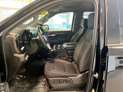 Used 2024 GMC Sierra 1500 Elevation image 10